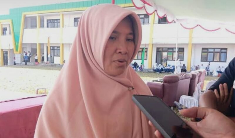 Gambar: Foto Kepala Dinas Pendidikan Siti Khadijah M,Ag